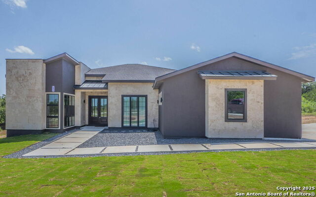 643 Mystic Pkwy Property Photo 1