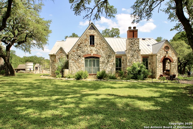 10020 Autumn Wood Property Photo 1