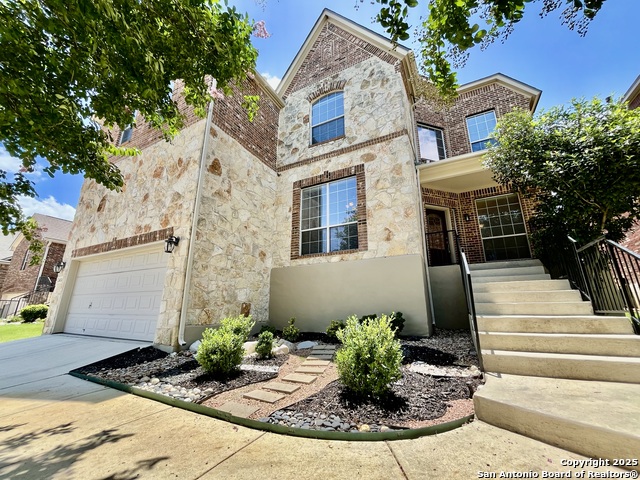24031 Canyon Row