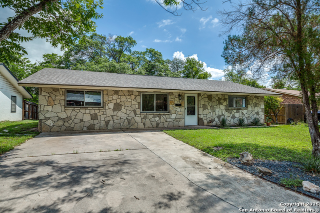 510 Lake Property Photo 1