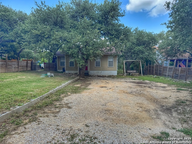 272 Weatherby Dr Property Photo 1