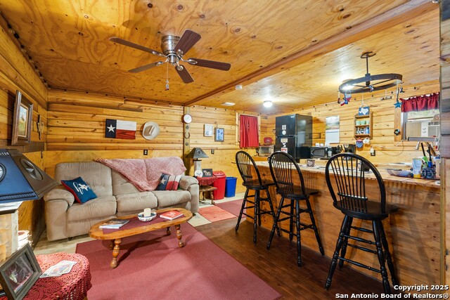 496 Cedarhill Dr. Property Photo 12