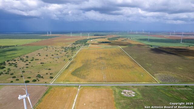 29546 N Fm 681 Property Photo 1