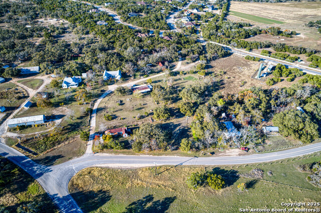 115 Fischer Store Property Photo