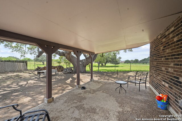311 Indian Pink Property Photo 2