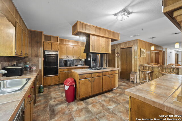 311 Indian Pink Property Photo 6