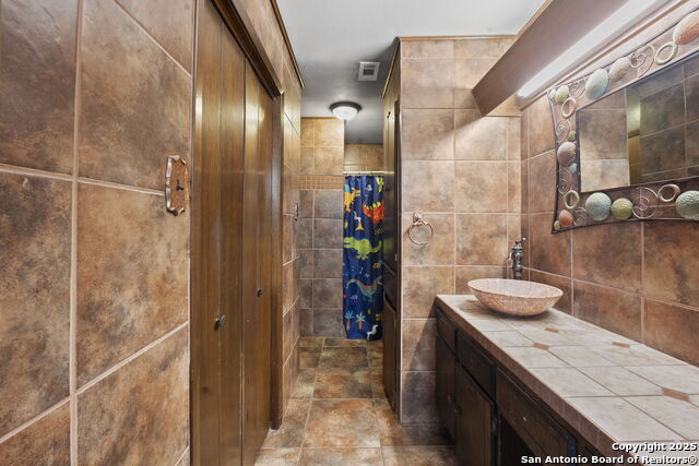 311 Indian Pink Property Photo 19