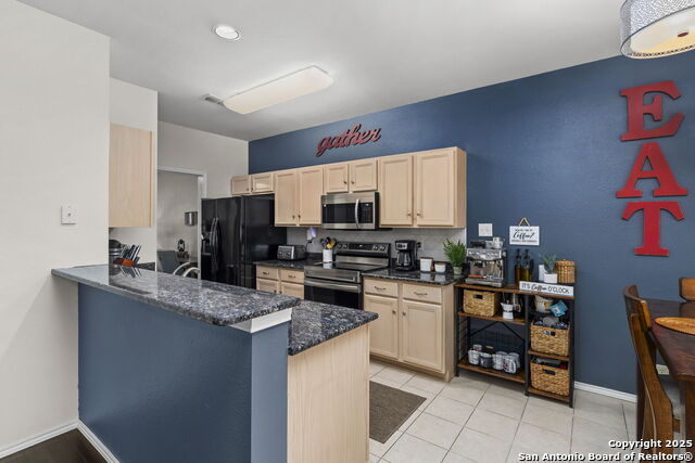 7119 Snowden Crst Property Photo 13
