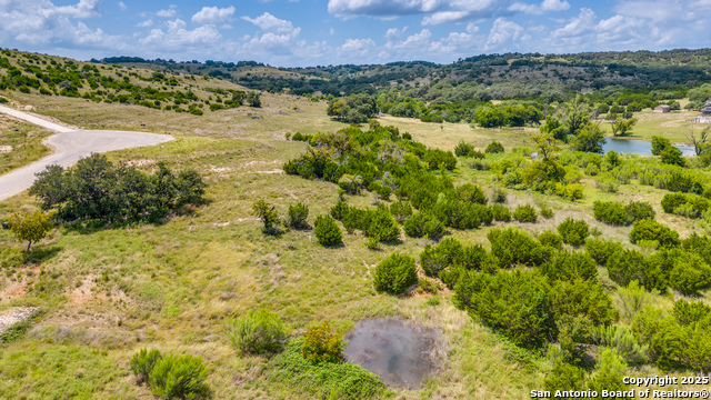 239 Flickering Sky Circle Property Photo 5