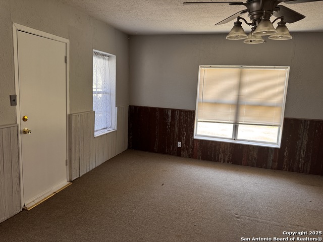 102 11th Property Photo 7