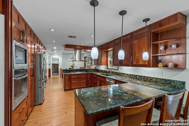 408 Ceremonial Property Photo 1