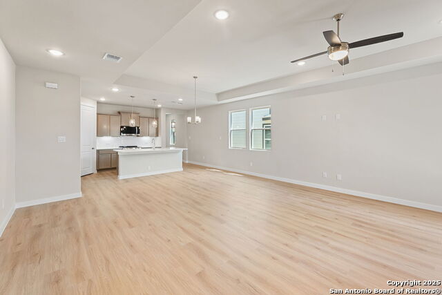 743 Langston Ln Property Photo 8