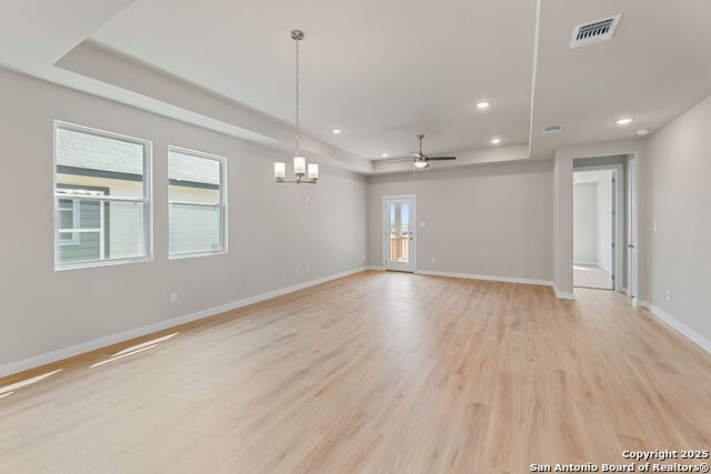 743 Langston Ln Property Photo 11