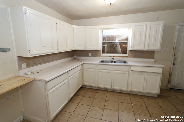 503 Ferris Ave. Property Photo 5