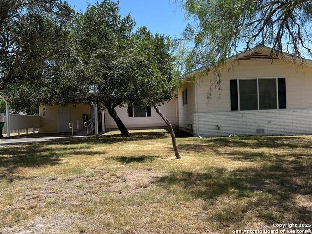 702 Esplanade Property Photo 1