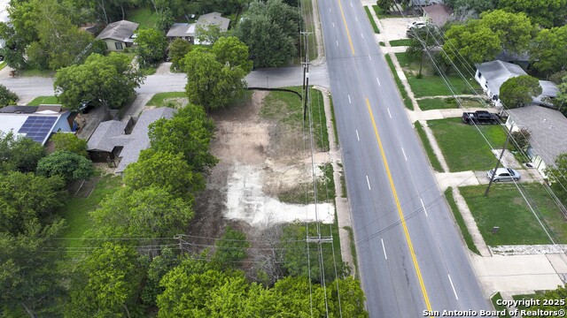 506 Clover Property Photo 6