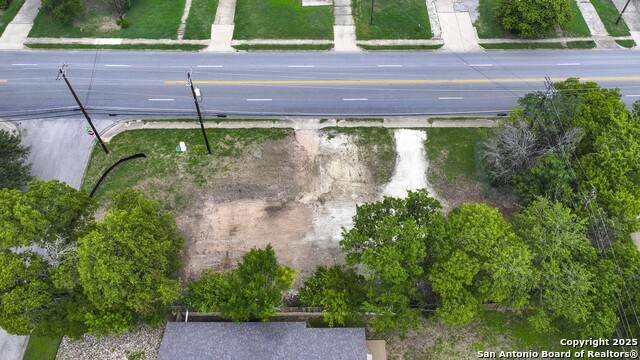 506 Clover Property Photo 9