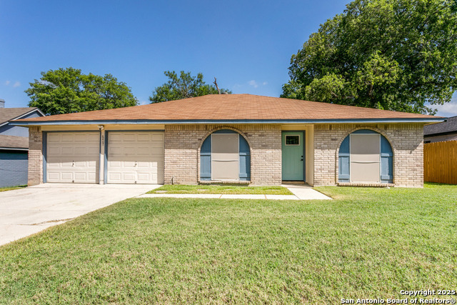 6407 Ridge Forest Property Photo 1