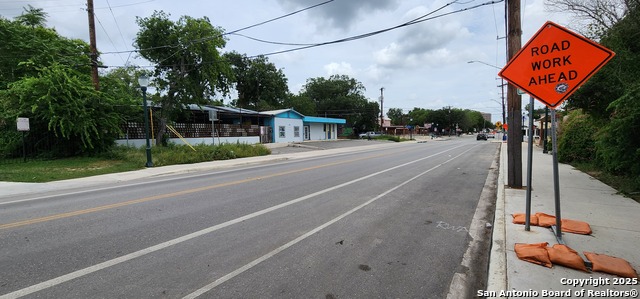 2909 N Saint Marys Property Photo 5