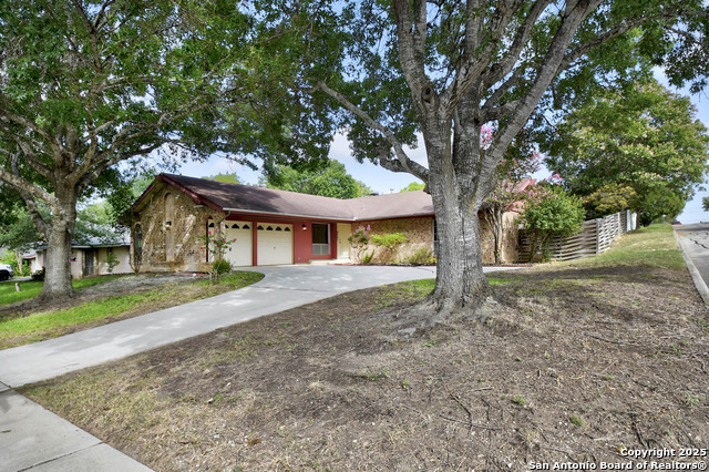 8021 Harper Valley Property Photo 1