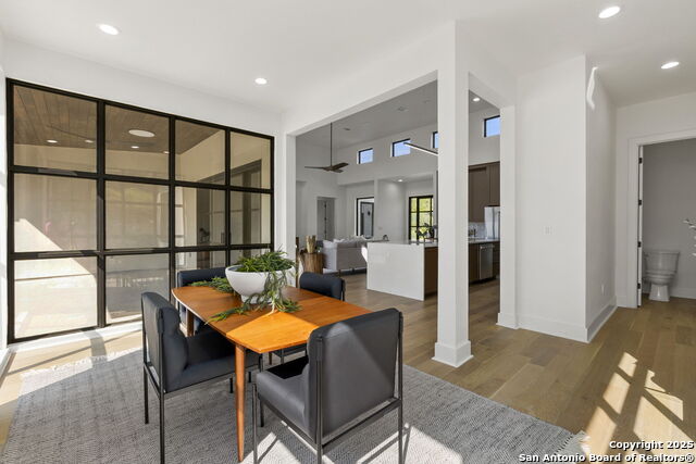 9847 Midsomer Pl Property Photo 24