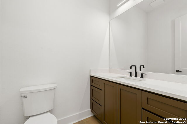 9847 Midsomer Pl Property Photo 26