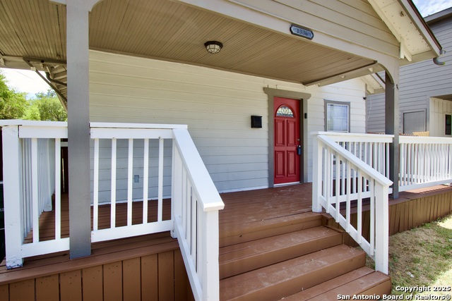 1336 Center Property Photo 1