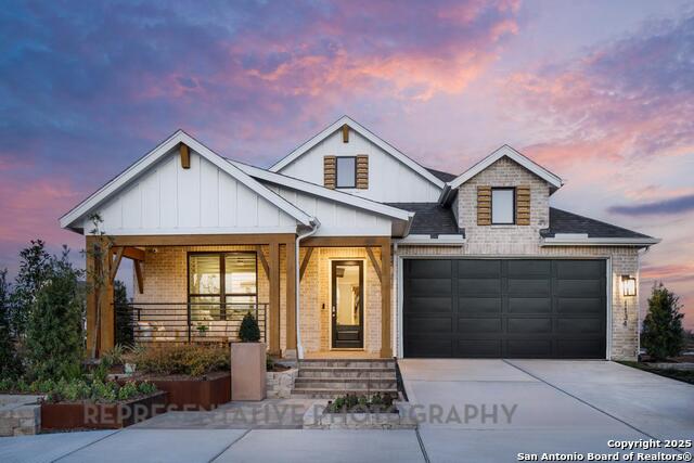 8101 Chalk Trace Property Photo 1