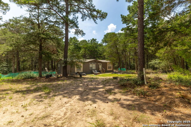 1053 Elm Crest