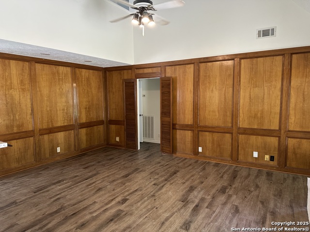 2616 El Camino Dr Property Photo 7