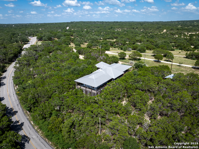 3701 Fischer Store Property Photo 1