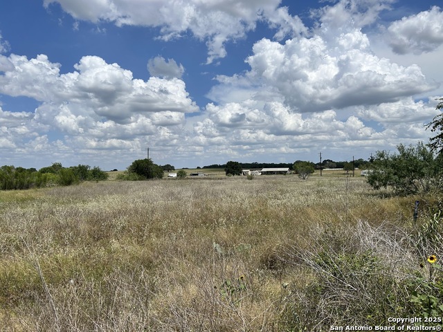 8774 N US Hwy 281