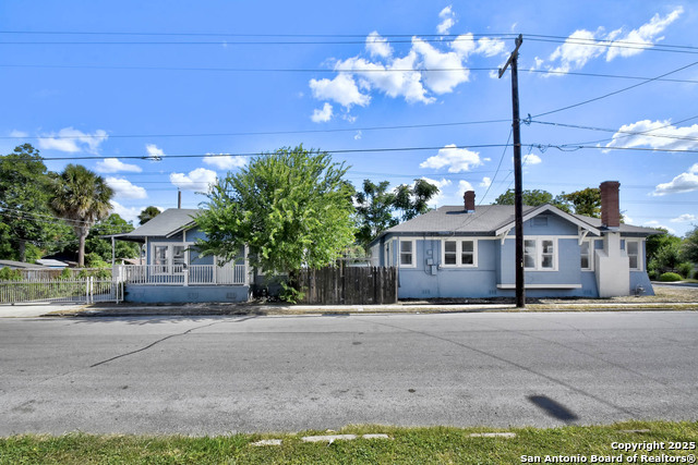 314 W Highland Property Photo 1