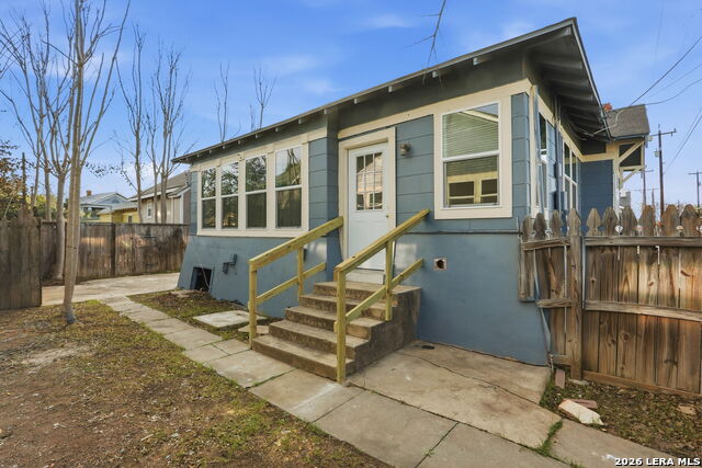 314 W Highland Property Photo 25