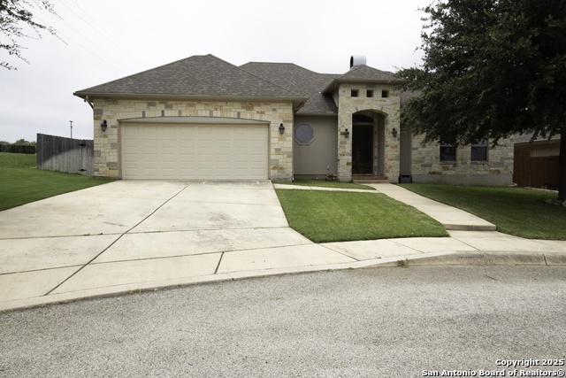 104 S Elise Property Photo 1