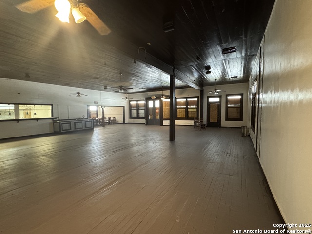 13525 Wetmore Property Photo 3