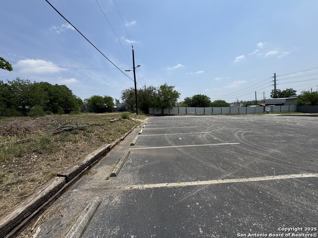 13525 Wetmore Property Photo 11