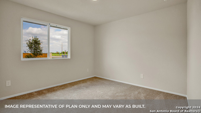 1042 Argonne Forest Property Photo 4