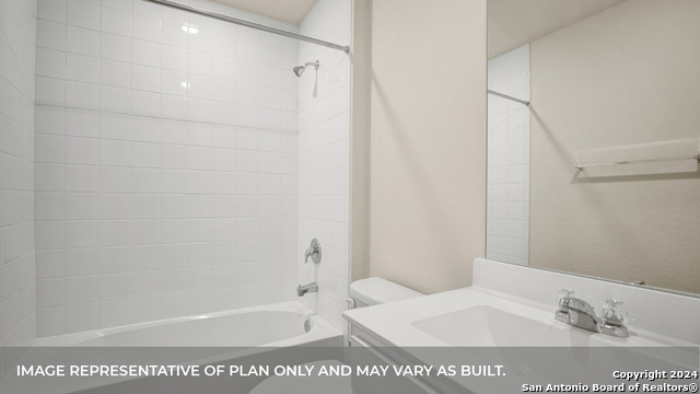 1042 Argonne Forest Property Photo 6