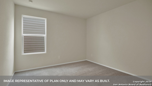 1042 Argonne Forest Property Photo 7