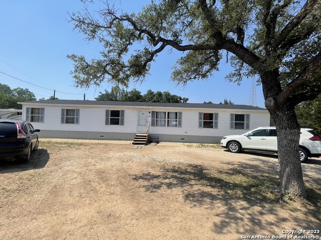 792 Alamo Beach Rd Property Photo 1