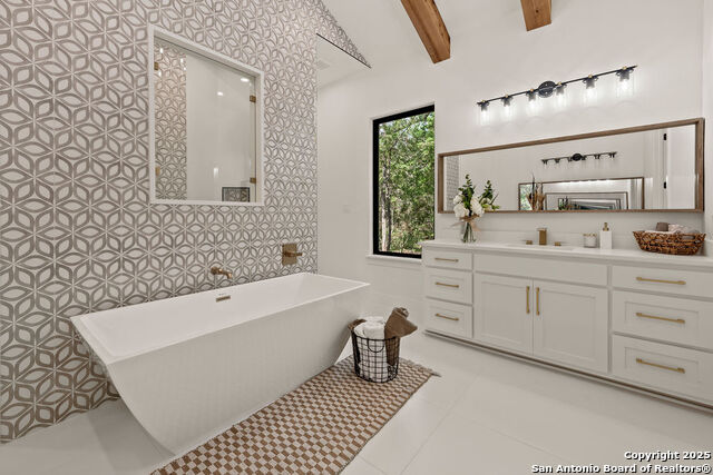 226 Bobby Clark Property Photo 23