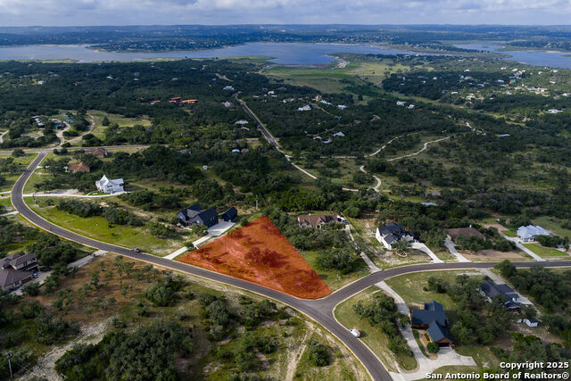 1559 Lake Ridge Blvd Property Photo 1