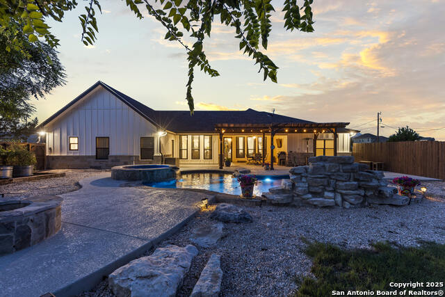 300 Firewheel Property Photo 1