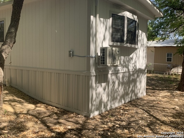 25315 Lynda Sue Property Photo 5