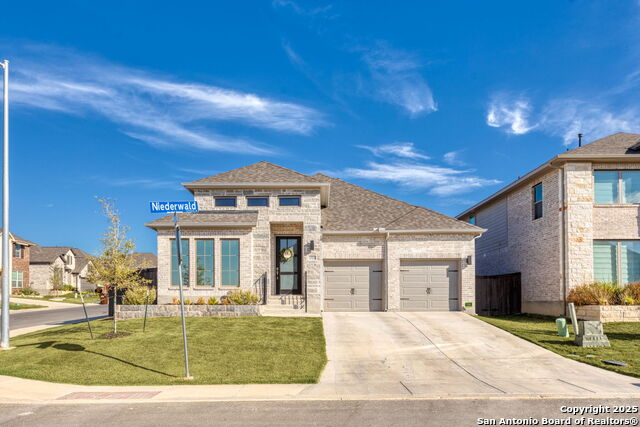12523 Niederwald Property Photo 1