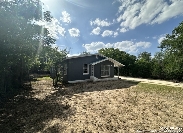6301 W Us-90 Property Photo 3
