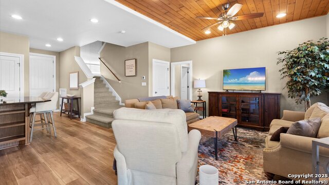 1111 Long Creek Property Photo 2