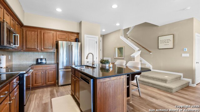 1111 Long Creek Property Photo 5