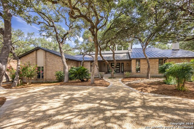 515 Bluff Trl Property Photo 1